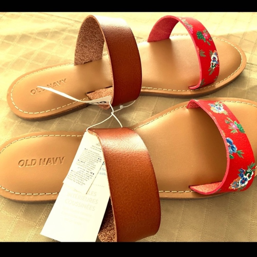 Old Navy Sandals
